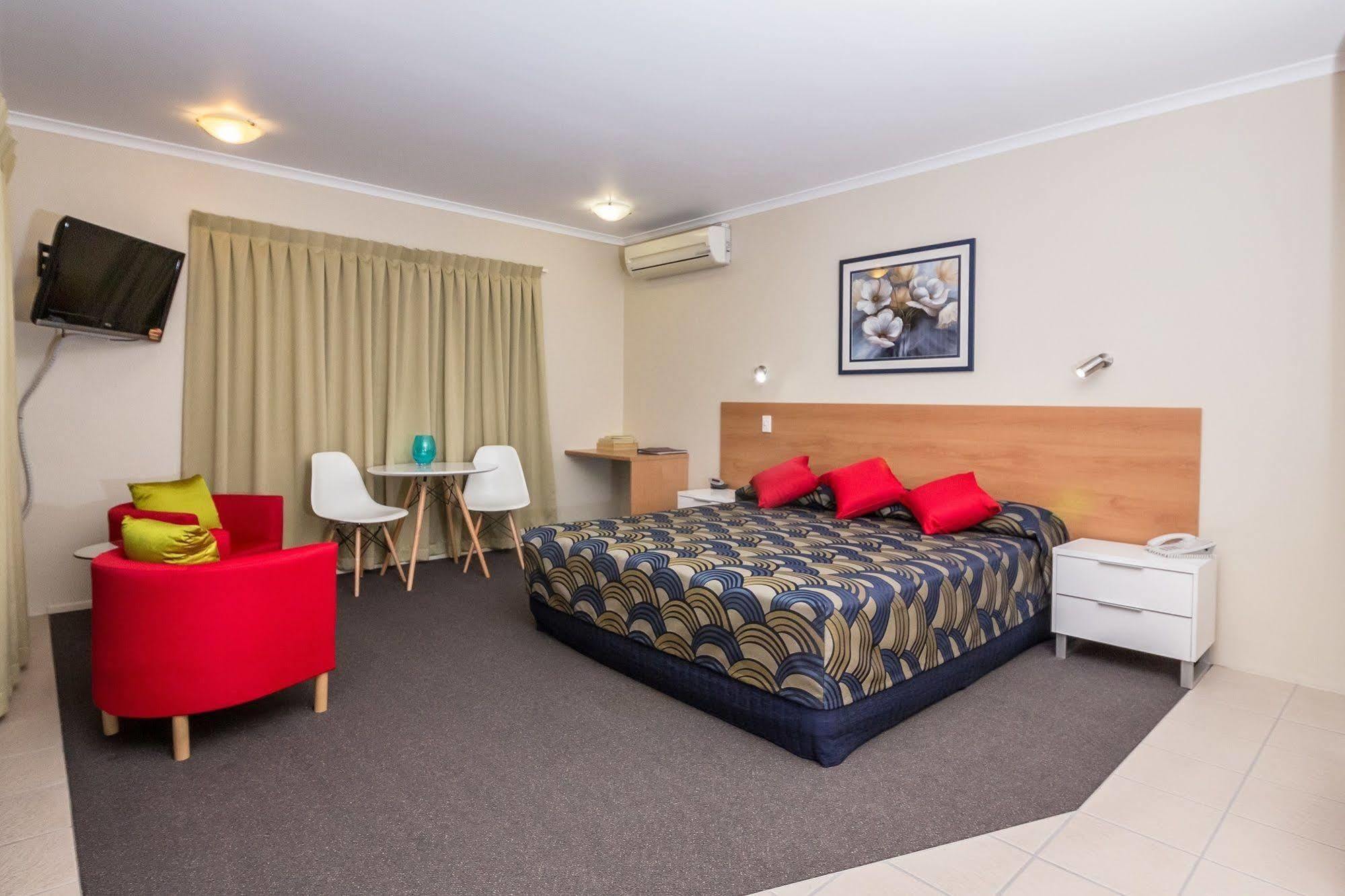 นัมเบอร์ ไฮท์ส์ โมเท็ล Motel แนมโบร์ ภายนอก รูปภาพ